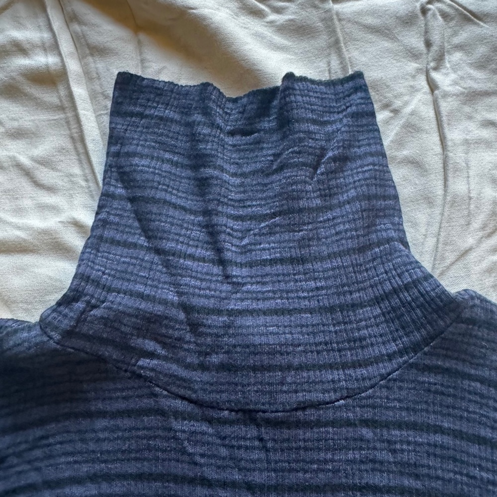 Sundry - Picture 2 of 3